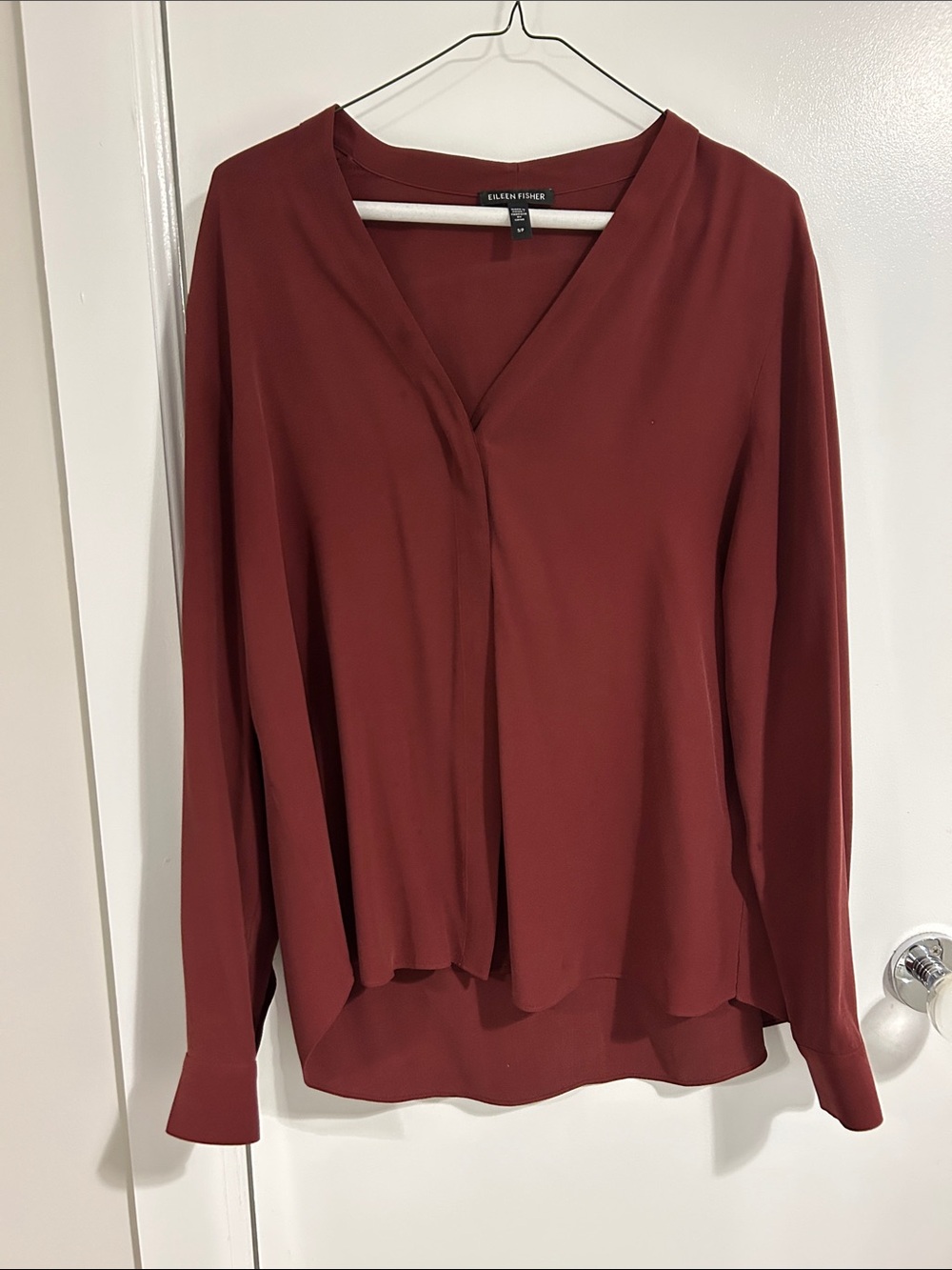 Eileen Fisher V-Neck Long-Sleeve Blouse - Wine